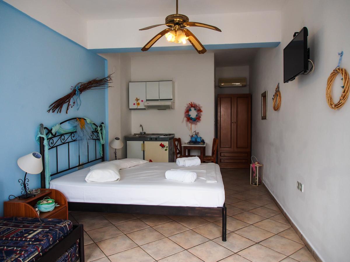 Manos Apartments Megas Gialos - Nites Luaran gambar