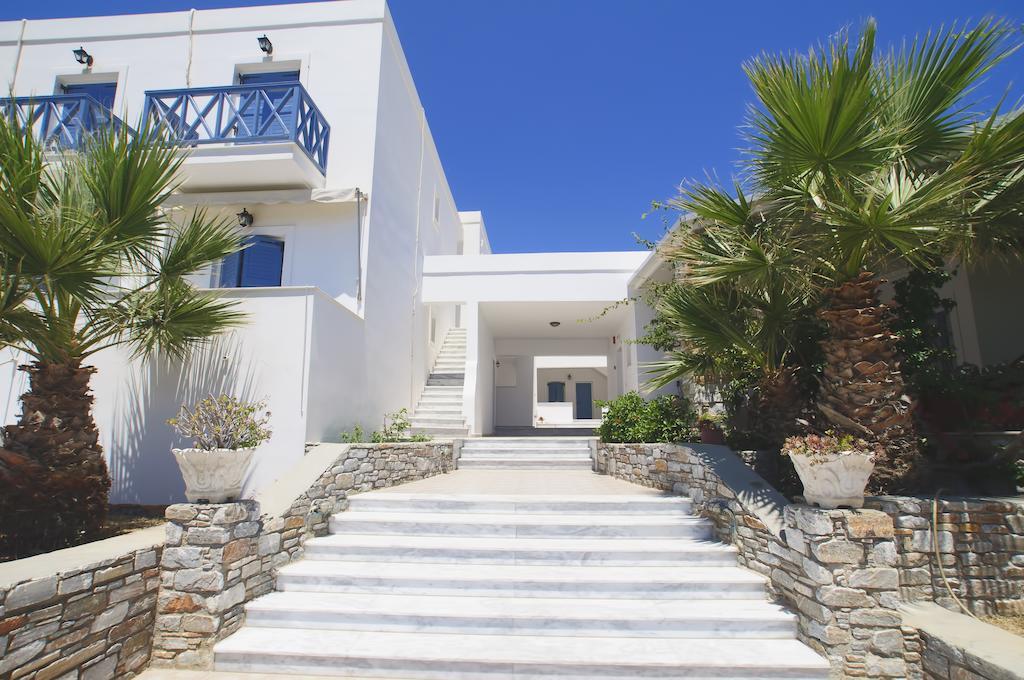 Manos Apartments Megas Gialos - Nites Luaran gambar